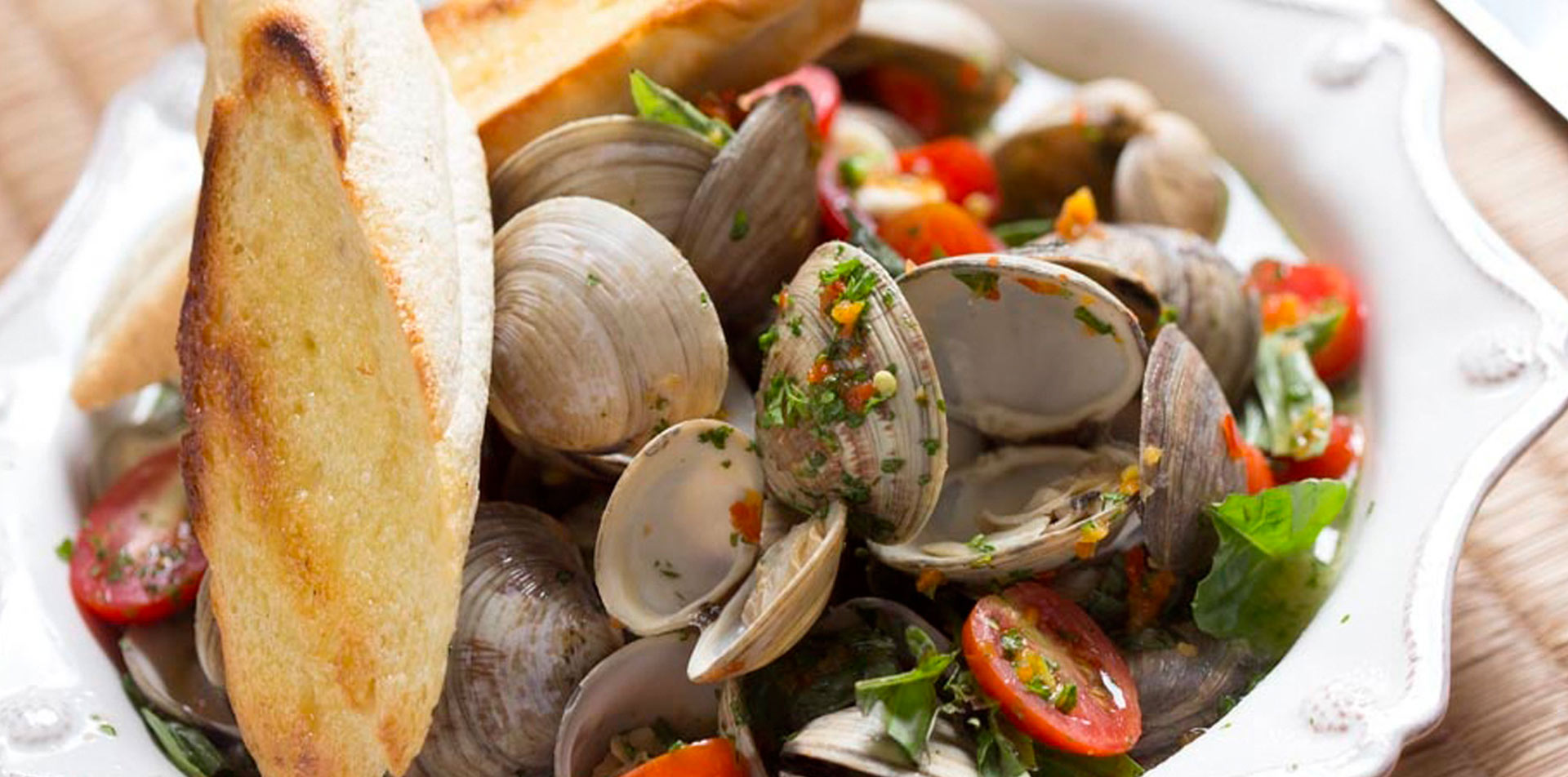 Hook & Barrel Restaurant Myrtle Beach Dining